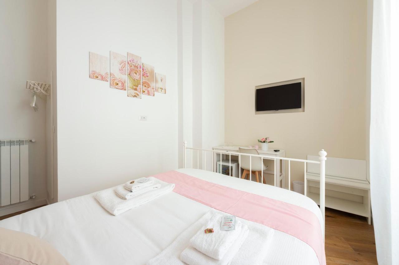 Bed and Breakfast Ramo D'Oro Nápoles Exterior foto